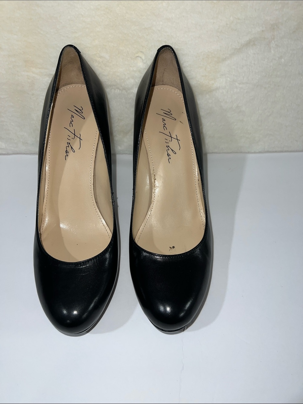 Marc Fisher Black Leather Round-Toe Pumps